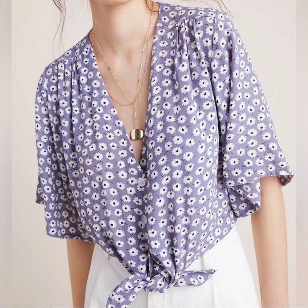 Faithfull the Brand x
Anthropologie Danica Floral
Tie Front Crop Top